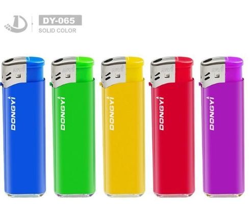 Allume-cigare électrique en plastique à torche avec personnalisation et demande personnalisée