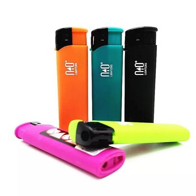 Taille de carton 43*26*27 cm allumeur électrique rechargeable avec alimentation au butane et taille de poche
