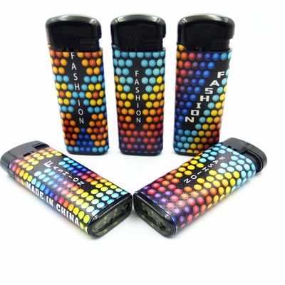 Dongyi EUR Style classique Flip Windproof Gas Lighter Dy-F008 avec une demande personnalisée