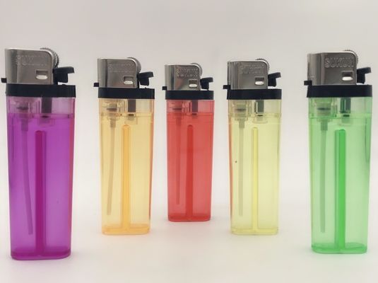 L'allume-cigare à usage unique en plastique transparent Le produit du producteur chinois d'allume-cigare