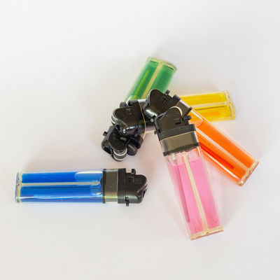 Échantillons US 0.001/pièce Modèle N° DY-63 allume-cigarettes sans flamme