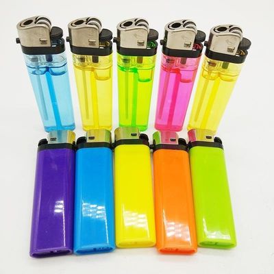 Des bouteilles de cigarettes électroniques sont nécessaires au Nigeria pour les cigarettes/cadeaux/fonction décorative