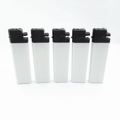 Personnalisation Dongyi Populaire en plastique Flint roue Gas allume-cigare avec 80 mm de longueur