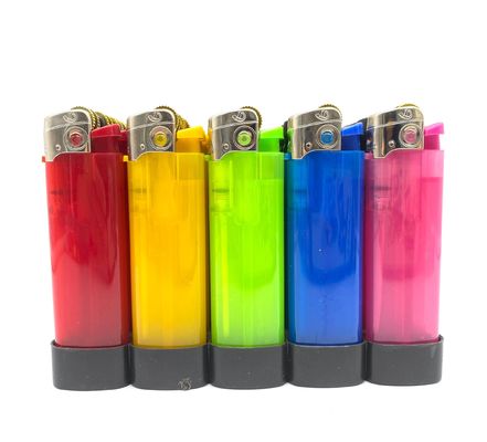 L'allumeur d'allumettes de silex rechargeable ou jetable pour cadeau ou décoratif de cigarette