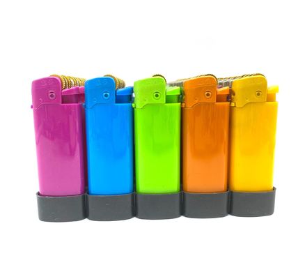 L'allumeur d'allumettes de silex rechargeable ou jetable pour cadeau ou décoratif de cigarette