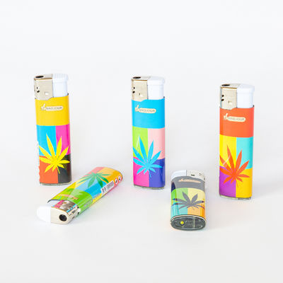 Demande personnalisée Design d'étiquette de cinq couleurs allume-cigare pour cigarette Nickel Wind Cap