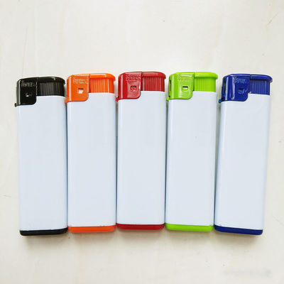 Publicité Cigarette Cigarette cadeau d'un usage unique Lighter cinq couleurs 8,0*2,5*1,0cm Facile