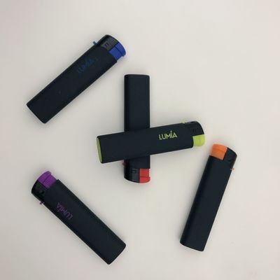 L'allumeur de cigarette de Flint Mini allumeur N.W/G.W 12.8*14 kg avec style flamme