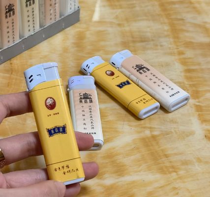 Un autocollant spécial Dongyi compétitif avec personnalisation électronique de la tour de grue jaune