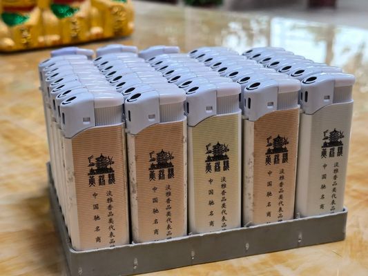 Un autocollant spécial Dongyi compétitif avec personnalisation électronique de la tour de grue jaune