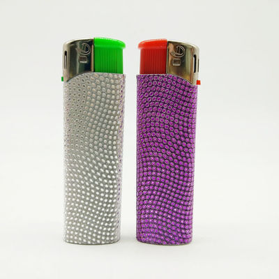 Allumeur à gaz au butane rechargeable avec personnalisation au diamant rose