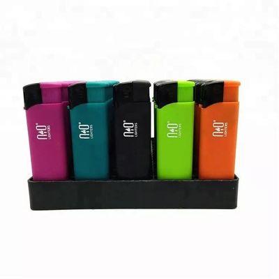 Taille de carton 43*26*27 cm allumeur électrique rechargeable avec alimentation au butane et taille de poche