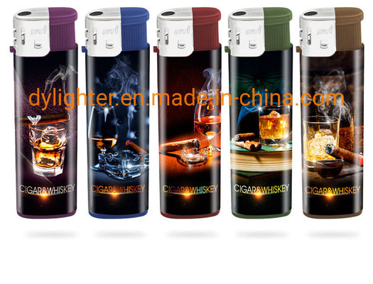Logo personnalisé Cinq briquets de couleur avec personnalisation et personnalisation