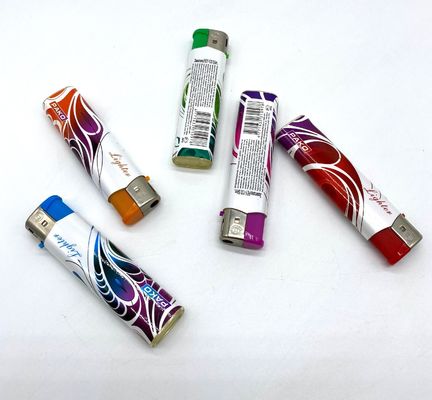 Légers électroniques longs et minces Fonction Légers de cigarettes Taille 80*23,7*11,18mm