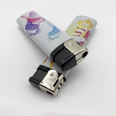 Dongyi Modèle personnalisé Bougie de butane Cigarette allume-cigare électrique échantillons US 0.01/pièce