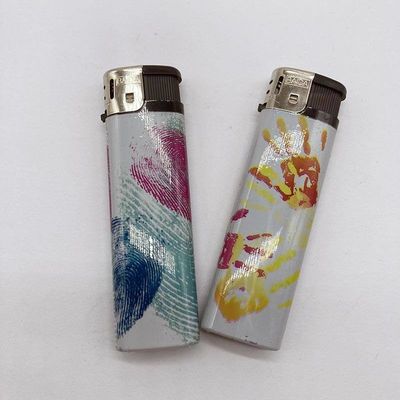 Dongyi Modèle personnalisé Bougie de butane Cigarette allume-cigare électrique échantillons US 0.01/pièce