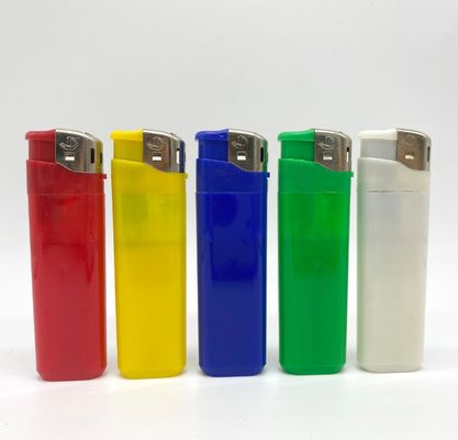 82.2*24.9*11.8mm allume-cigare en plastique avec flamme réglable et fonction rechargeable