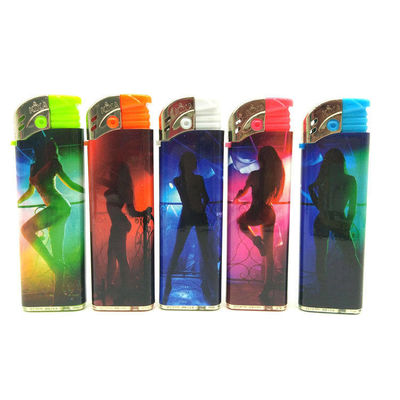 Dy-1702 allume-cigare en plastique avec conception personnalisée et taille 8,1*2,48*0,9 cm