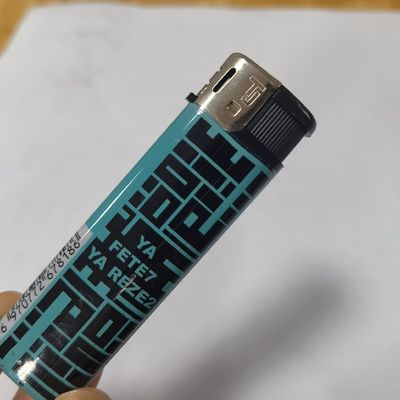 Légère en plastique ISO9994 rechargeable avec logo personnalisé pour fumer électroniquement