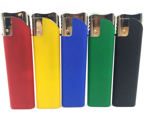 80.1*24.3*9.6mm allume-cigare avec conception étanche et fonction rechargeable