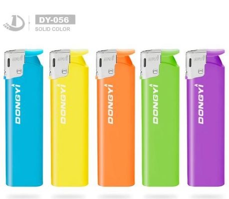 Fumeur frais de couleur solide briquet plastique allume-cigare électrique pour la promotion durable