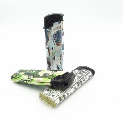 8.2*2.6*1.14CM allume-cigare en plastique pour promotion cadeau rechargeable / jetable