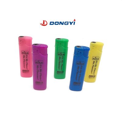 Torche Dy-F005 Modèle allume-cigare à gaz de butane étanche au vent en plastique pour cigarette et bougie