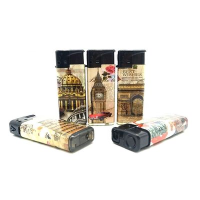 Logo personnalisé allume-cigarettes en plastique jetable portable résistant au vent pour l'extérieur