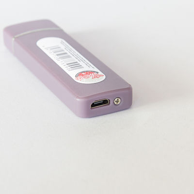 Allume-cigare rechargeable USB Notre allume-cigare étanche au vent en plastique USB